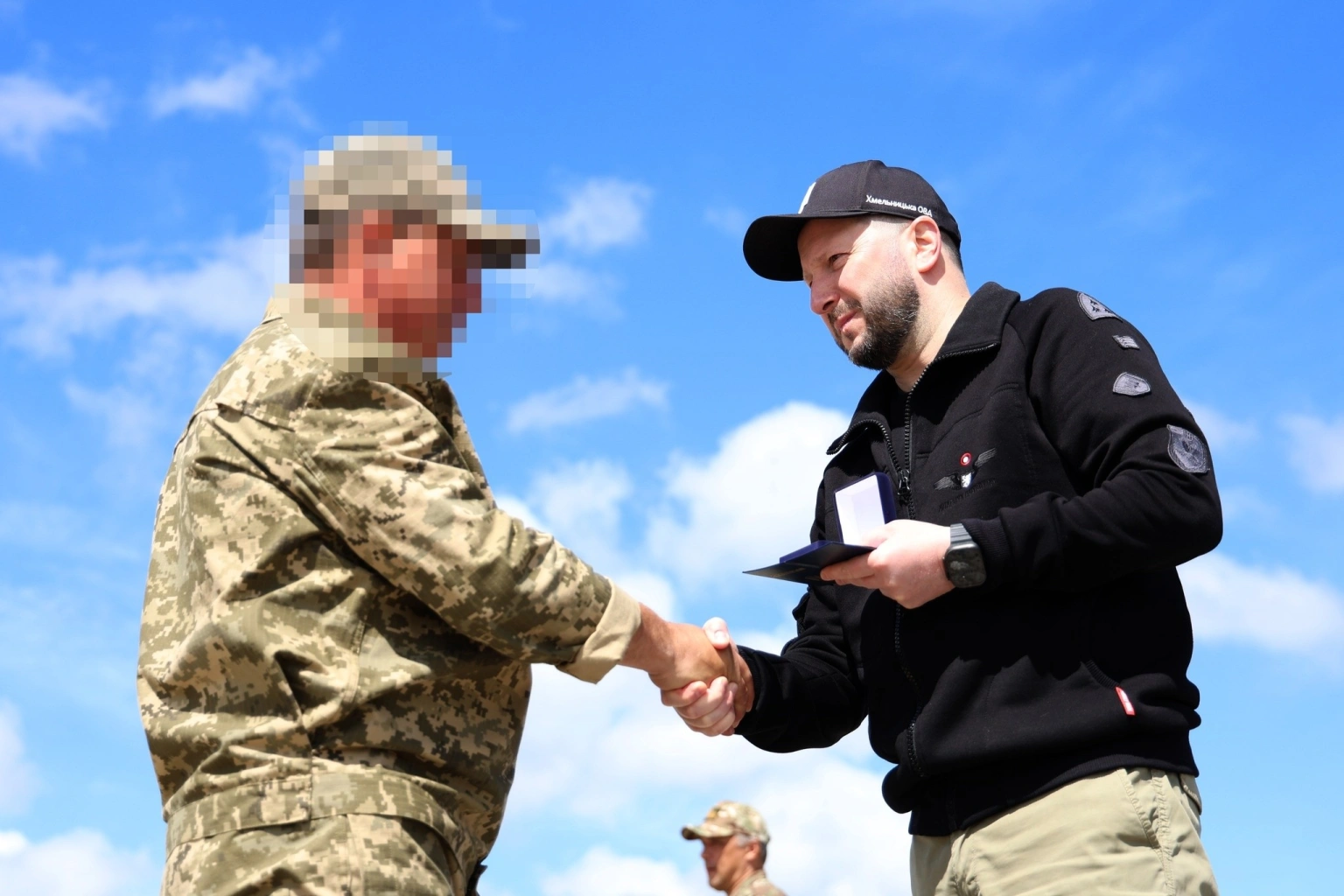 Бойовий ювілей оборонців: на Хмельниччині вшанували легендарних льотчиків та спецпризначенців ССО