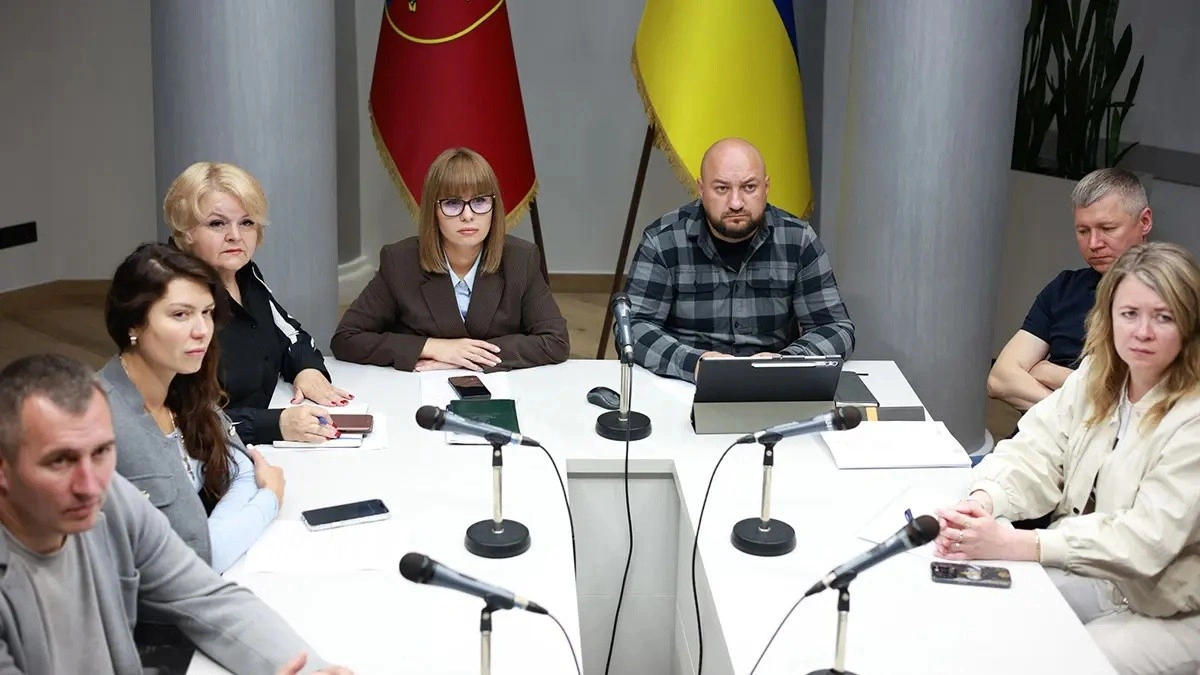Турбота замість святкових подарунків – як Хмельниччина змінює підхід до опіки над дітьми загиблих воїнів