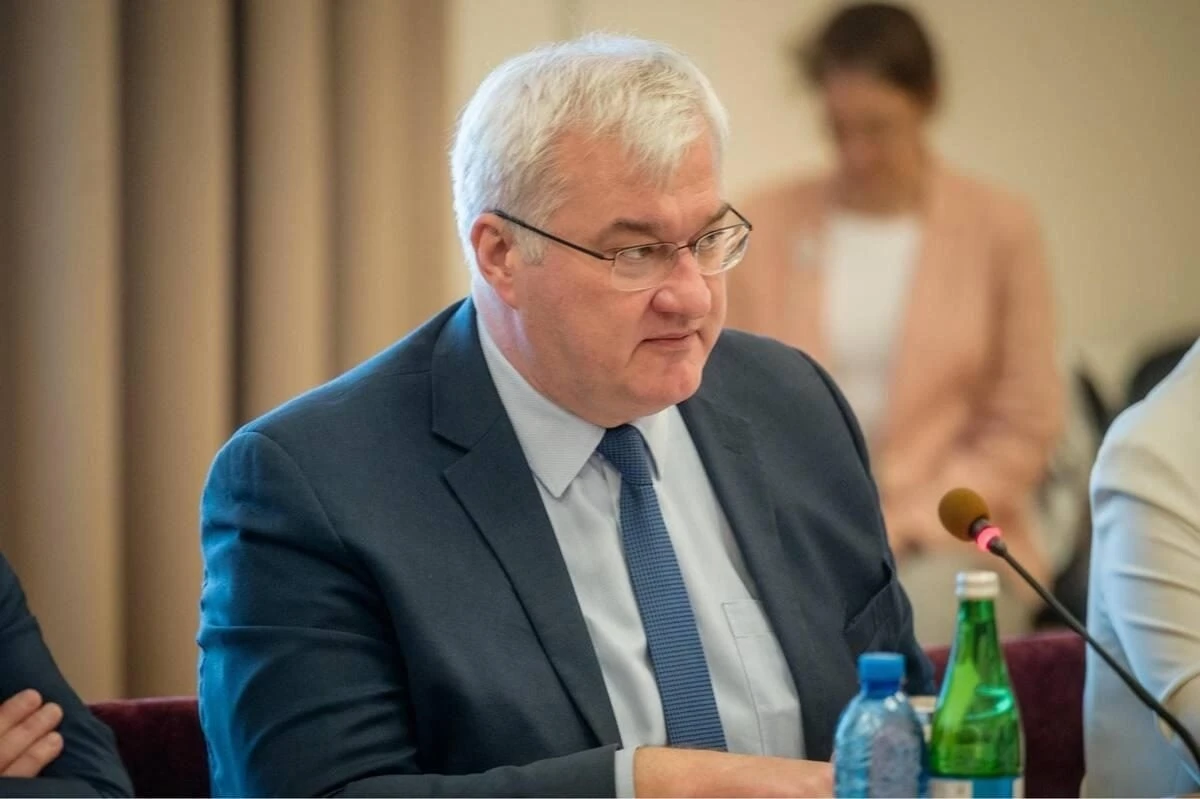 Київ офіційно спрямує послання до Кремля щодо завершення бойових дій