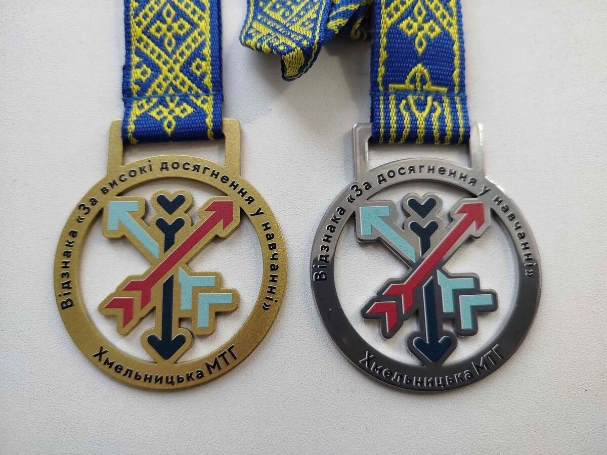 Хмельницькі випускники готуються до останнього дзвоника