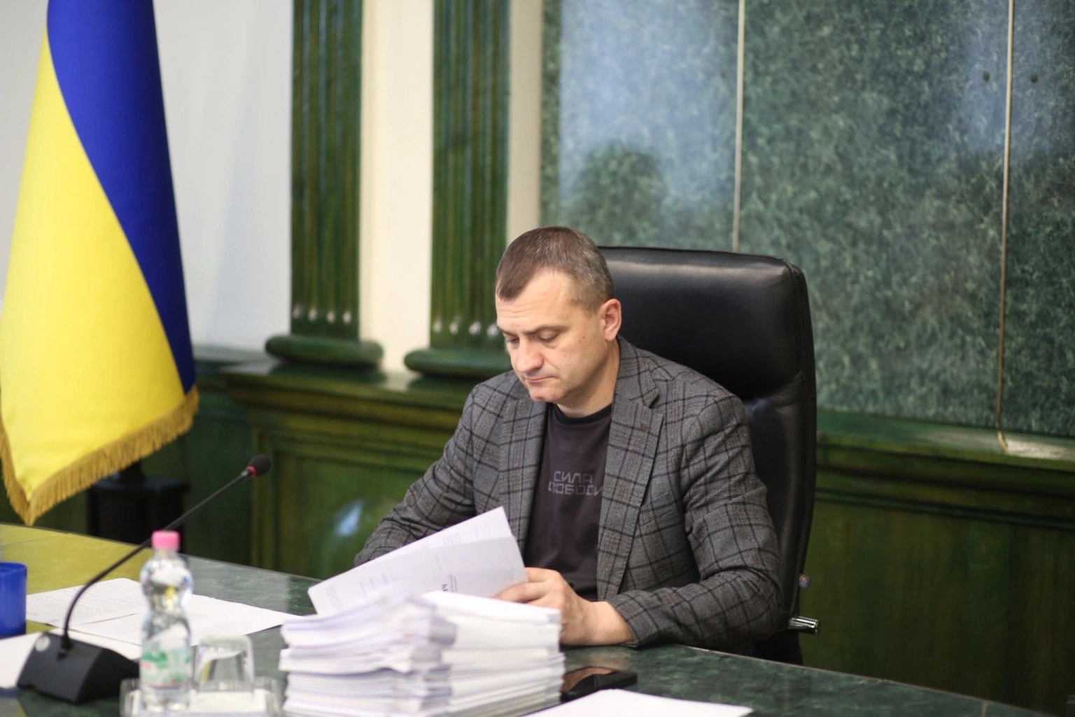 Хмельницький спрямував понад 100 мільйонів на підсилення оборони